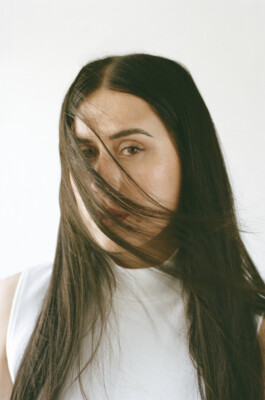 Ayna